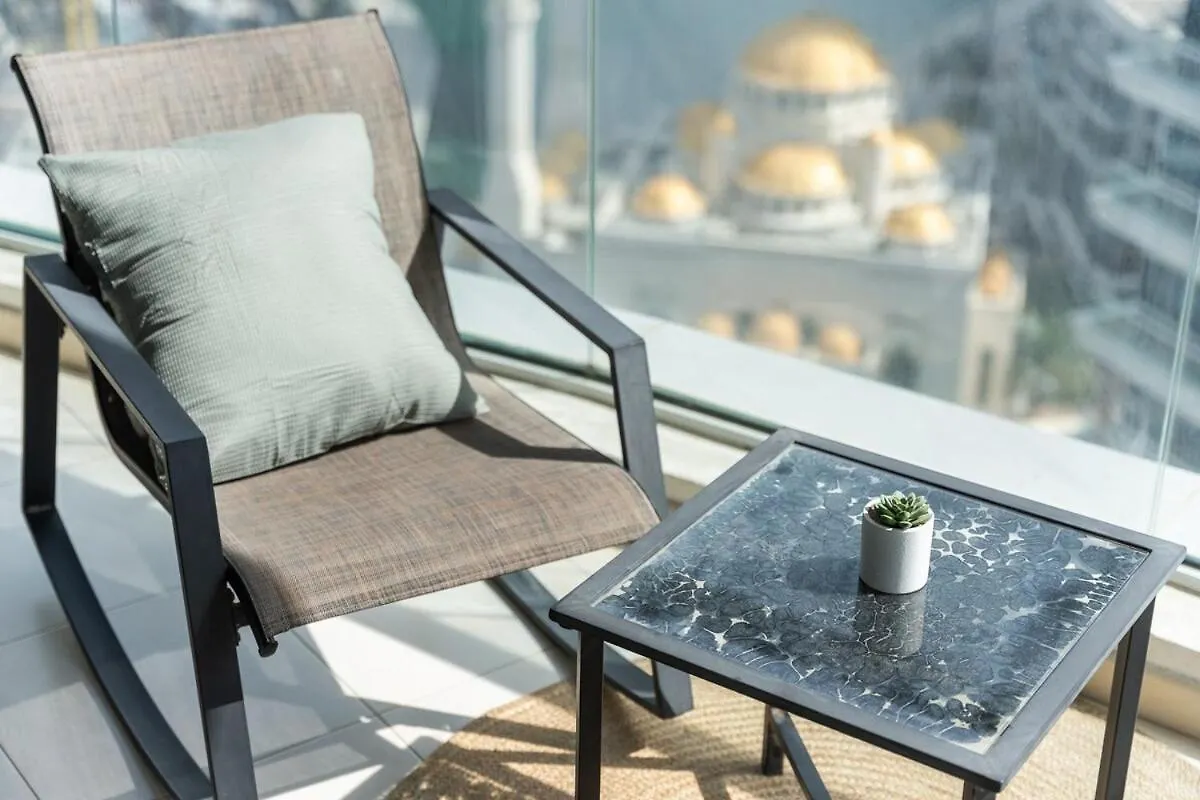 Opulent 3Br With Modern Touches In Jbr Apartment Dubai United Arab Emirates